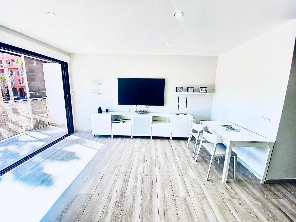 Diseno Y Comodidad En El Medano By Top Stay Spain